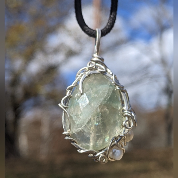 Hand Crafted 925 Sterling Silver Pendant Necklace Faceted Green Fluorite Gem - Picture 10 of 16